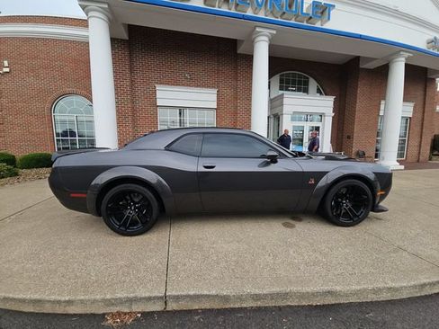 Used 2023 Dodge Challenger R/T Scat Pack RWD image 11