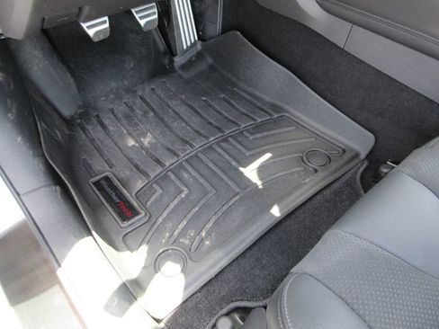 Used 2024 Nissan Z Performance w/ Floor Mat Package RWD image 25
