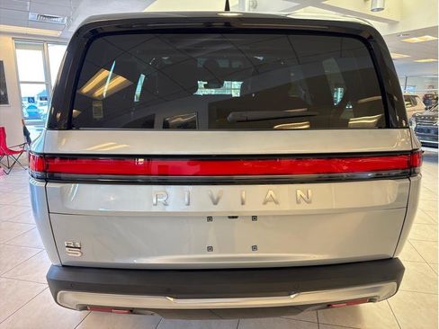 Used 2024 Rivian R1S Adventure image 6