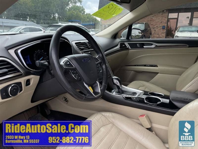 Used 2013 Ford Fusion SE FWD image 10