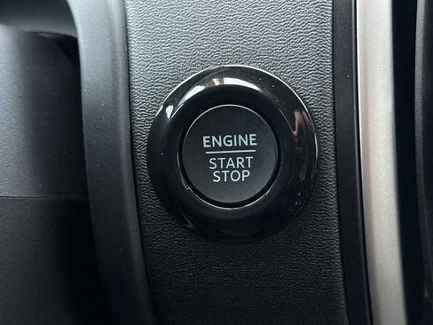 New 2026 Ford Expedition Active image 23