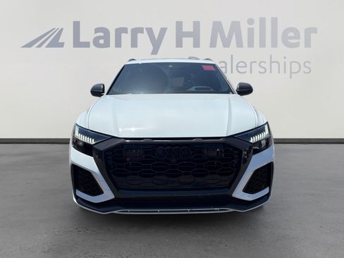 Used 2024 Audi RS Q8 w/ Black Optic Package image 8