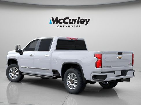 New 2025 Chevrolet Silverado 2500 High Country w/ High Country Premium Package AWD/4WD image 27