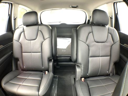 Used 2022 Kia Telluride EX w/ EX Premium Package image 56