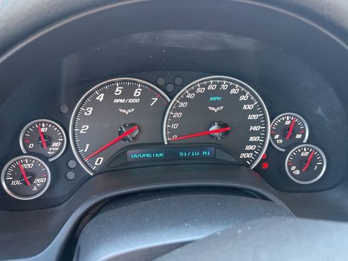 Used 2012 Chevrolet Corvette Grand Sport w/ 4LT Preferred Equipment Group image 12