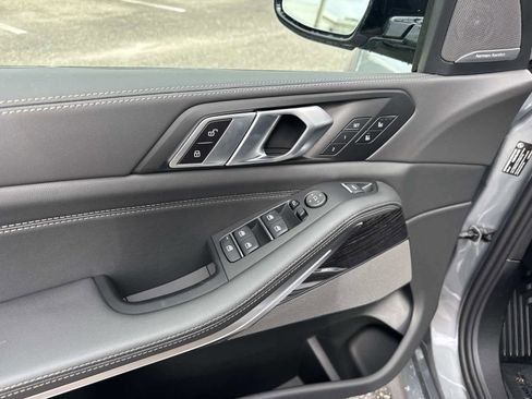 New 2026 BMW X5 sDrive40i image 18