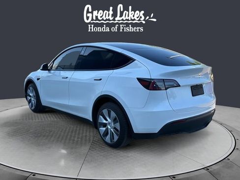 Used 2023 Tesla Model Y Long Range AWD/4WD image 3