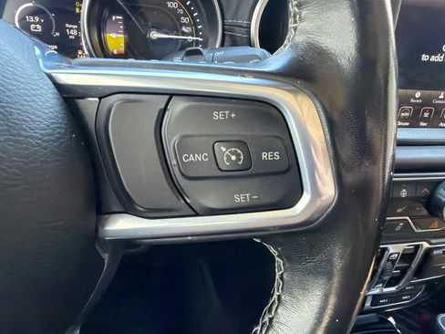 Used 2021 Jeep Wrangler Unlimited Sahara w/ Cold Weather Group AWD/4WD image 27