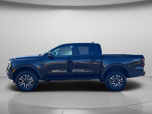 New 2026 Ford Ranger Lariat w/ FX4 Off-Road Package AWD/4WD image 4