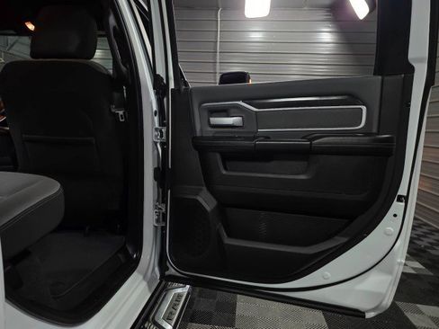 Used 2023 RAM 2500 Big Horn w/ Level 1 Equipment Group image 35