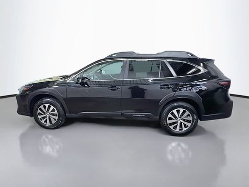 Used 2023 Subaru Outback Premium AWD/4WD image 6