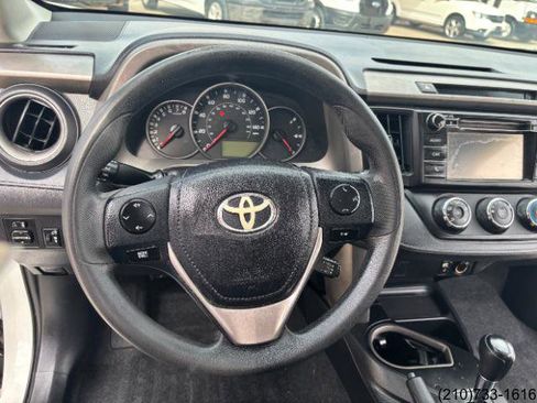 Used 2016 Toyota RAV4 LE FWD image 19