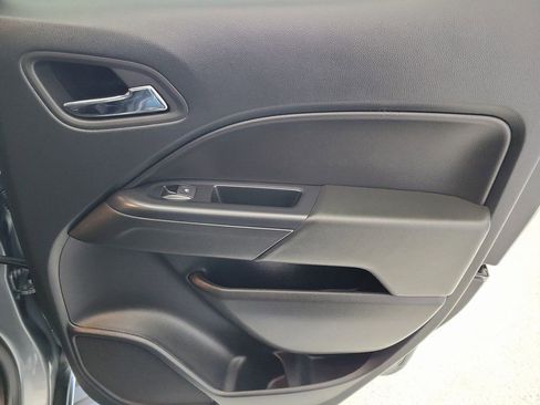 Certified 2022 Chevrolet Colorado LT w/ Luxury Package image 19