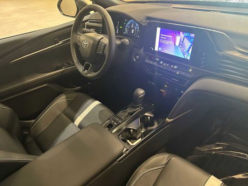 New 2026 Toyota Camry XLE w/ Convenience Package image 30