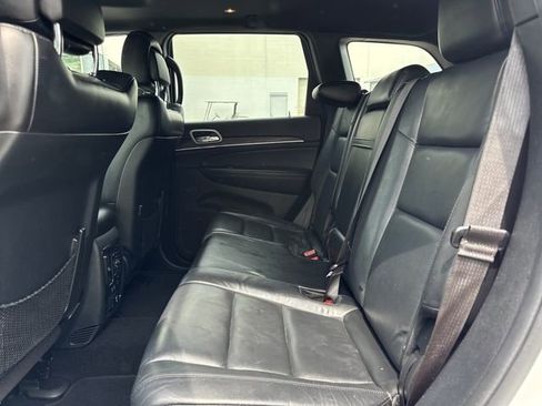 Used 2020 Jeep Grand Cherokee Limited AWD/4WD image 11