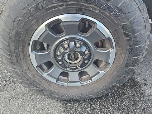 Used 2023 Ford F250 Lariat w/ Lariat Ultimate Package image 42