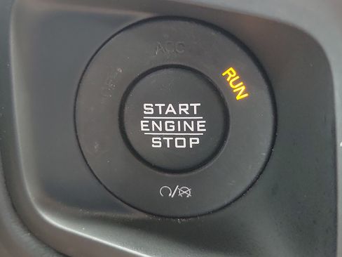 Used 2024 Jeep Wrangler High Altitude AWD/4WD image 26