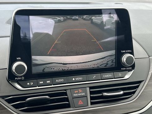 New 2026 Nissan Altima 2.5 SV FWD image 32