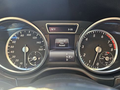 Used 2014 Mercedes-Benz ML 350 2WD w/ Premium 1 Package image 39