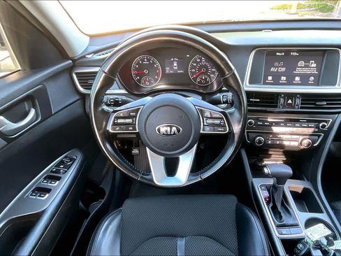 Used 2020 Kia Optima S w/ S Panoramic Sunroof Package FWD image 6