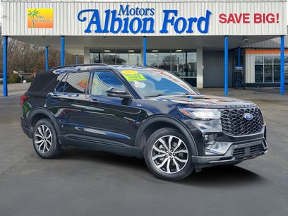 Used 2025 Ford Explorer ST-Line