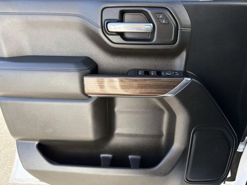 Used 2019 Chevrolet Silverado 1500 RST w/ All-Star Edition image 18