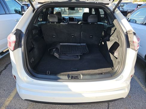 Used 2023 Ford Edge ST-Line image 22