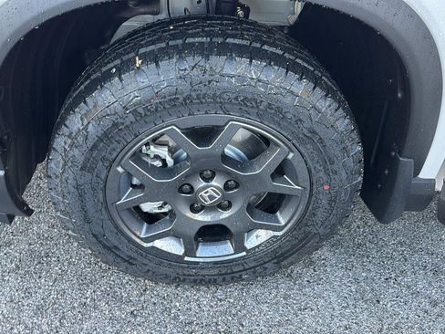 New 2026 Honda Pilot TrailSport image 32