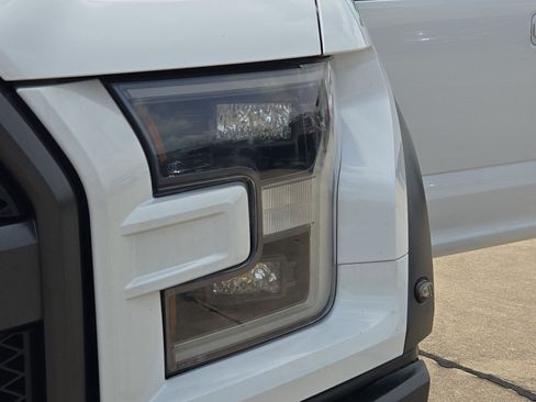 Used 2018 Ford F150 Raptor w/ Equipment Group 802A Luxury AWD/4WD image 10