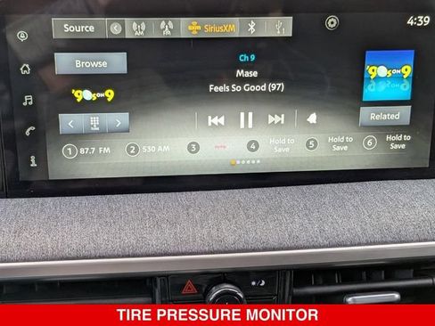 Certified 2025 Nissan Kicks SV AWD/4WD image 24