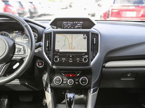 Used 2023 Subaru Forester Limited image 13