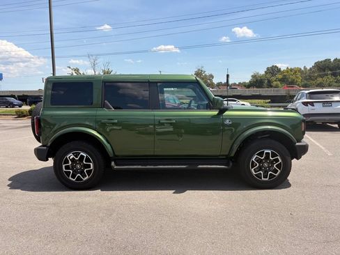 Used 2025 Ford Bronco Outer Banks AWD/4WD image 8