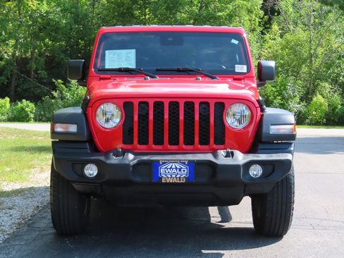 Certified 2024 Jeep Wrangler Sport AWD/4WD image 14
