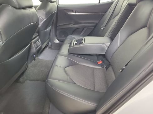 Used 2023 Toyota Camry XLE FWD image 12