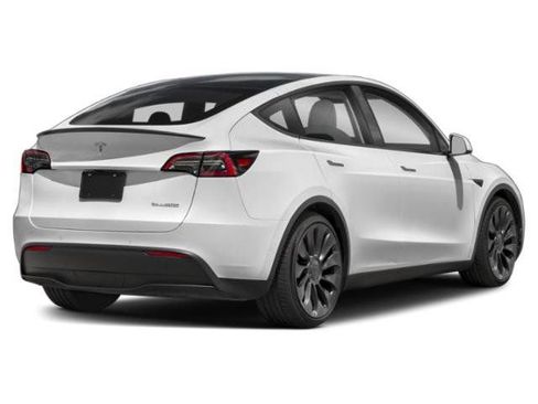 Used 2022 Tesla Model Y Performance AWD/4WD image 2