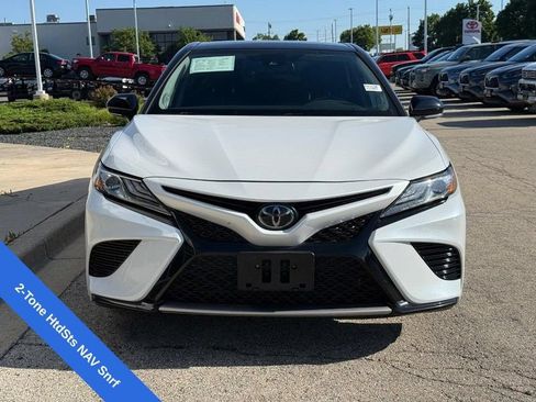 Used 2019 Toyota Camry XSE w/ Navigation Package FWD image 8