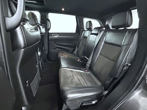 Used 2021 Jeep Grand Cherokee Laredo X image 19