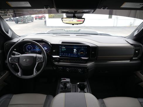 Certified 2024 Chevrolet Silverado 1500 ZR2 w/ Technology Package image 19