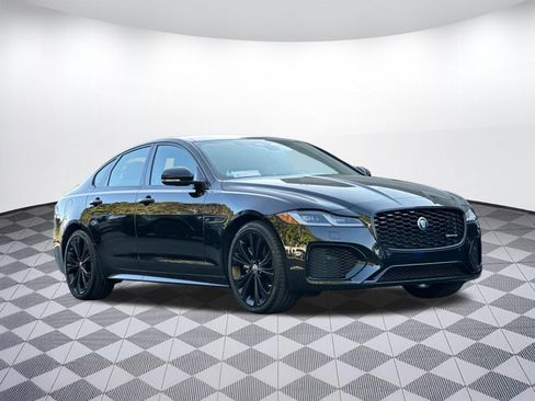 New 2024 Jaguar XF R-Dynamic SE AWD/4WD image 7