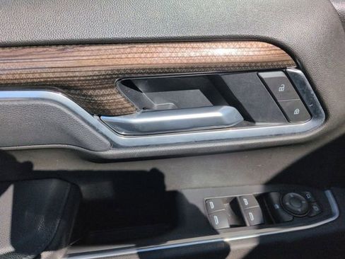 Certified 2025 Chevrolet Silverado 1500 LT image 23