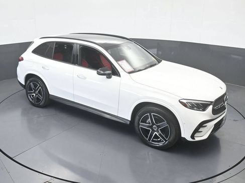 Used 2025 Mercedes-Benz GLC 300 image 52