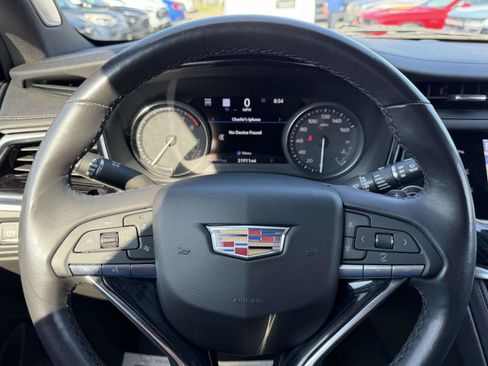 Certified 2023 Cadillac XT6 Premium Luxury w/ Technology Package AWD/4WD image 31