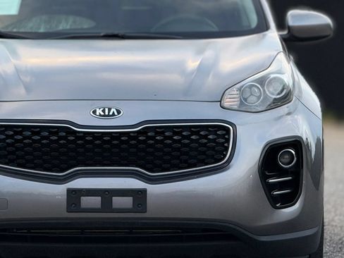 Used 2017 Kia Sportage LX w/ LX Popular Package AWD/4WD image 12