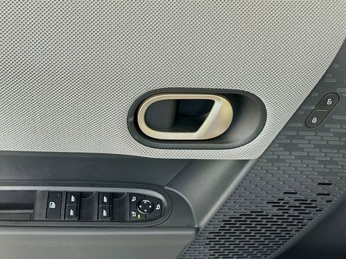 Certified 2025 MINI Cooper S image 19