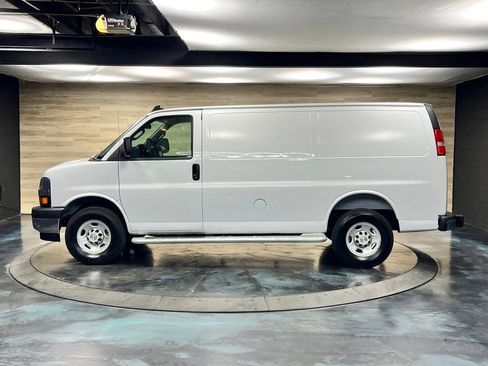 Used 2025 Chevrolet Express 2500 w/ Driver Convenience Package RWD image 25