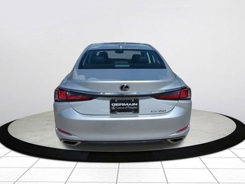 Certified 2021 Lexus ES 350 w/ Premium Package image 5