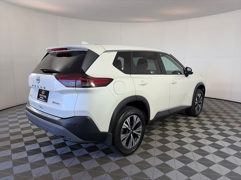 Used 2023 Nissan Rogue SV AWD/4WD image 10