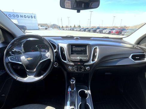 Used 2019 Chevrolet Equinox LT image 13