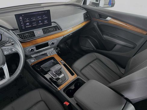 Certified 2023 Audi Q5 2.0T Premium Plus w/ Premium Plus Package AWD/4WD image 22