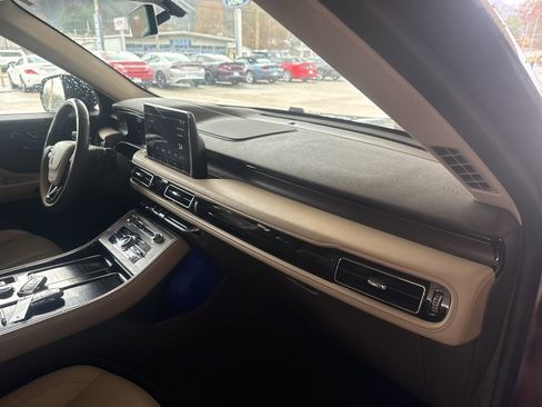 Used 2022 Lincoln Aviator Reserve w/ Equipment Group 201A image 20